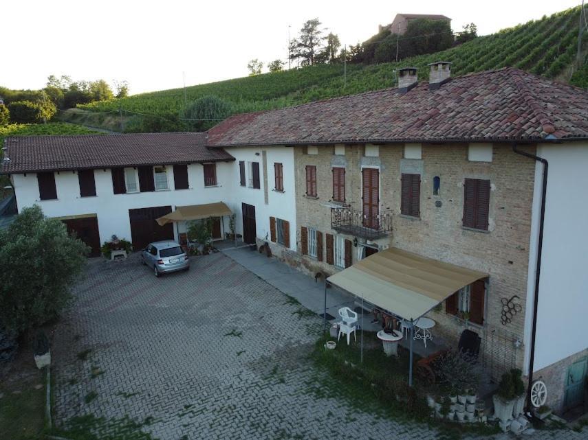 Cascina Cantaret Agriturismo San Marzano Oliveto Exterior foto